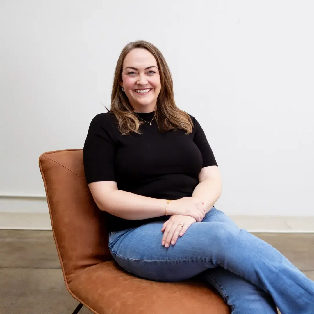 Catherine du Pont White, Senior Account Director